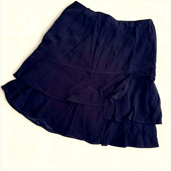 Sandro 100% silk Navy Tiered Mini Skirt with side zip size 2 - Picture 1 of 6
